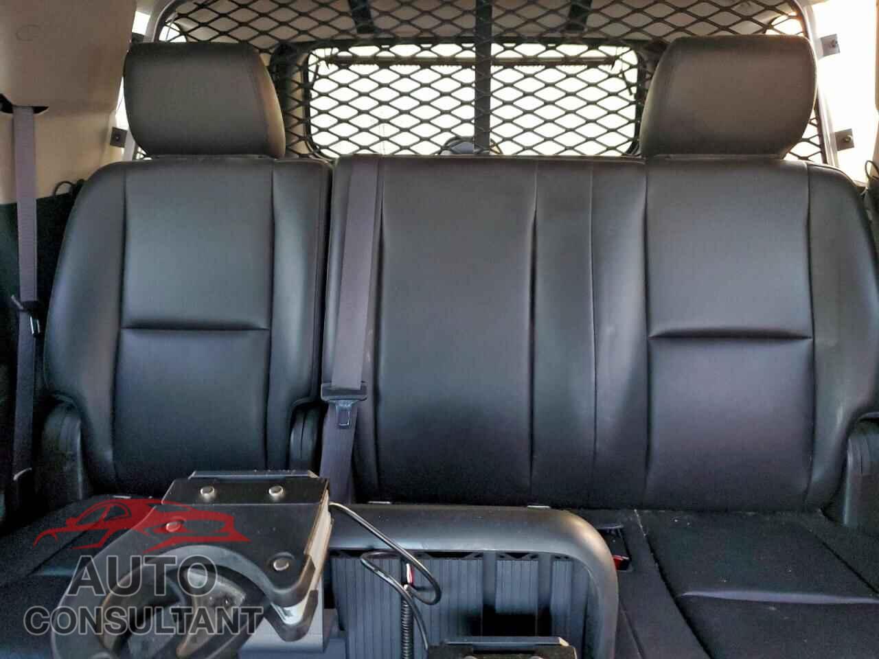 CHEVROLET TAHOE 2012 - 1GNLC2E01CR246457