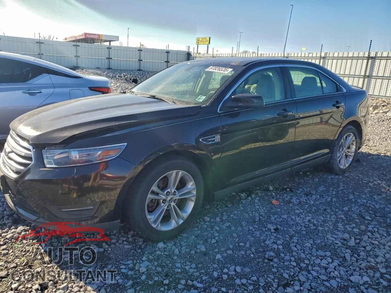 FORD TAURUS 2013 - 1FAHP2E83DG180859