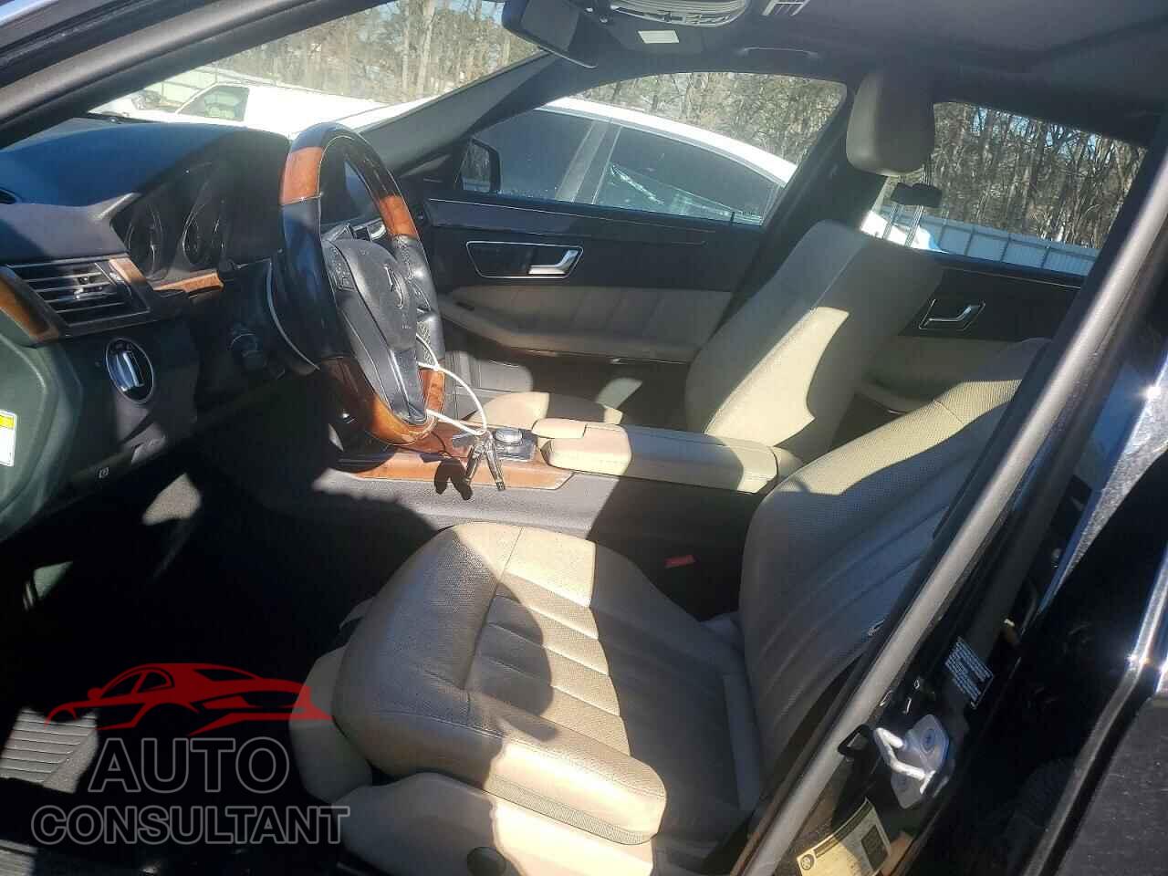 MERCEDES-BENZ E-CLASS 2012 - WDDHF9BB2CA573815