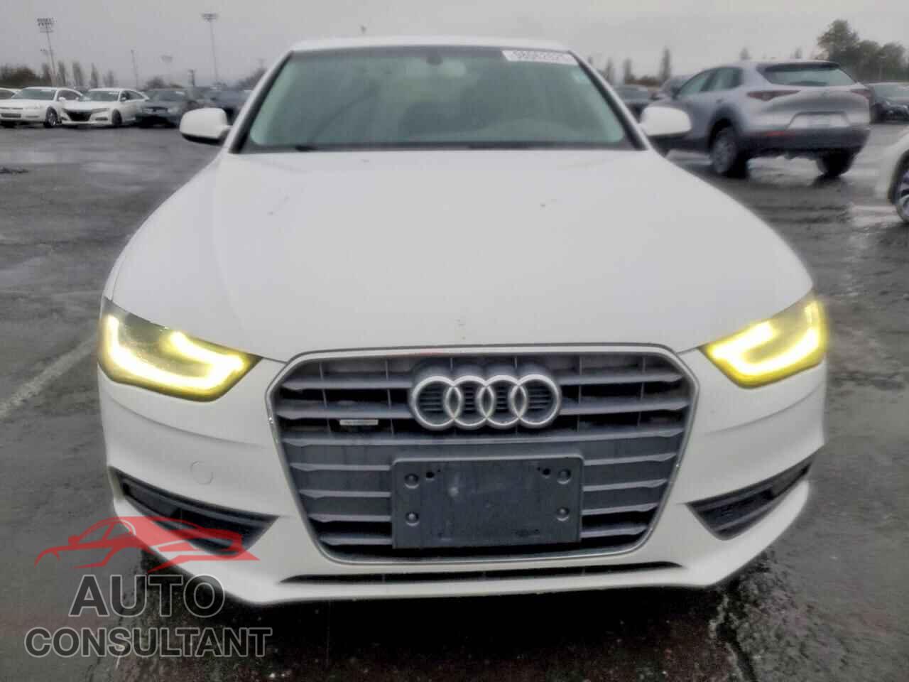 AUDI A4 2013 - WAUFFAFL2DN006145