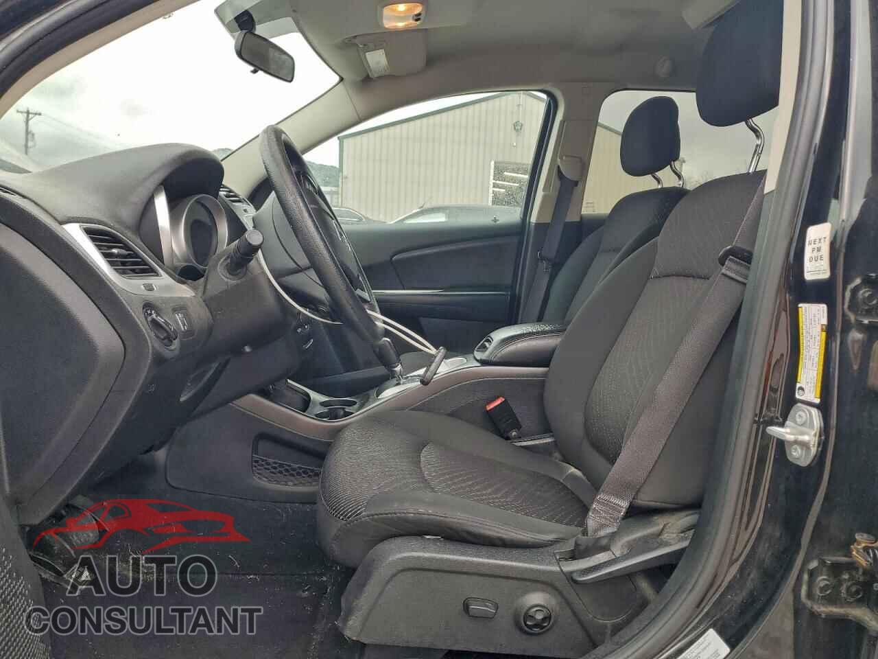 DODGE JOURNEY 2015 - 3C4PDCBG2FT755001