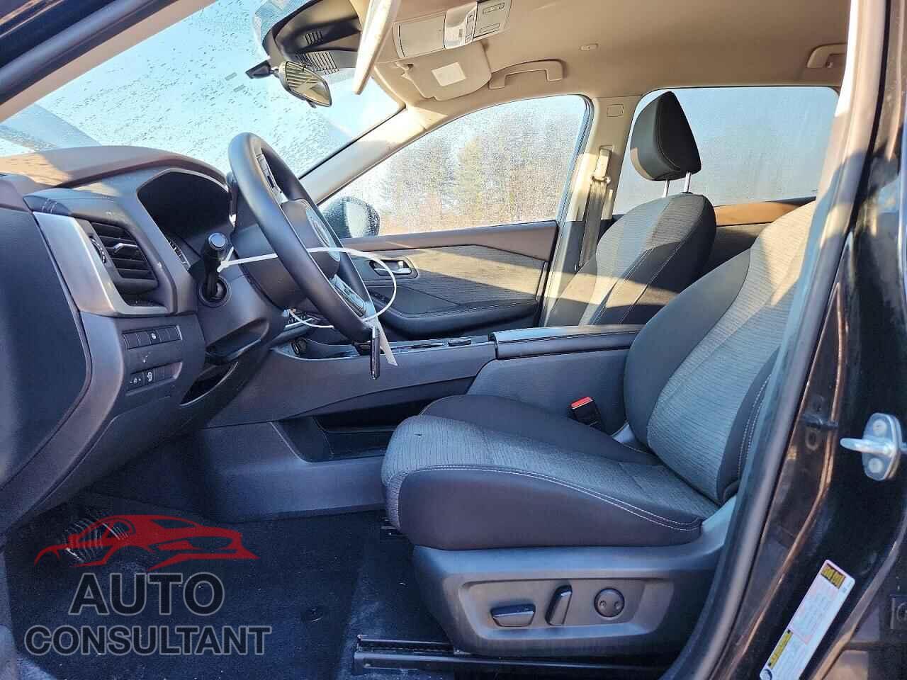 NISSAN ROGUE 2023 - 5N1BT3BB0PC833110