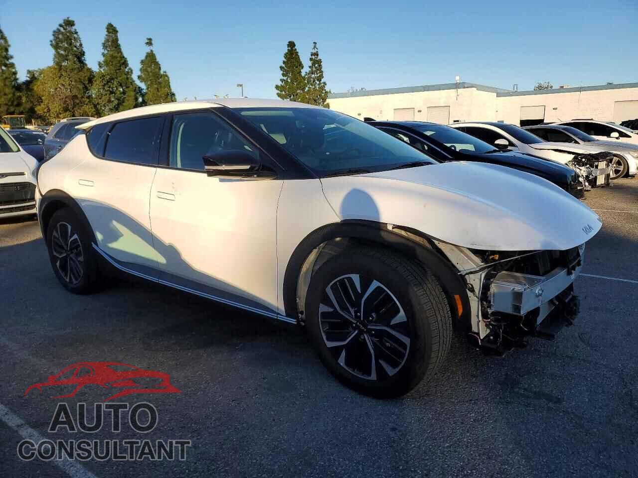 KIA EV6 LIGHT 2024 - KNDC34LA2R5224869