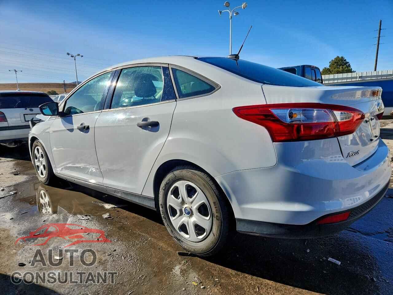 FORD FOCUS 2012 - 1FAHP3E28CL189421