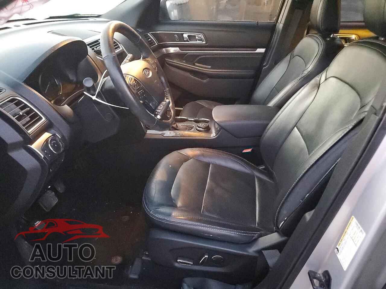 FORD EXPLORER 2018 - 1FM5K8F82JGB11472