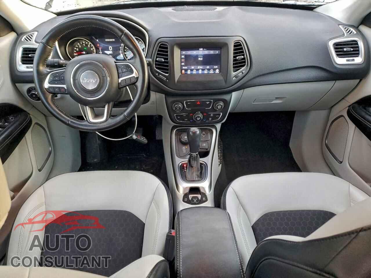 JEEP COMPASS 2017 - 3C4NJDBB8HT620649