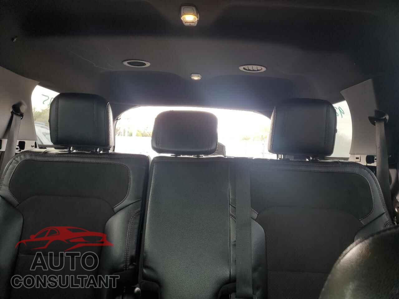 FORD EXPLORER 2018 - 1FM5K8D89JGB25159