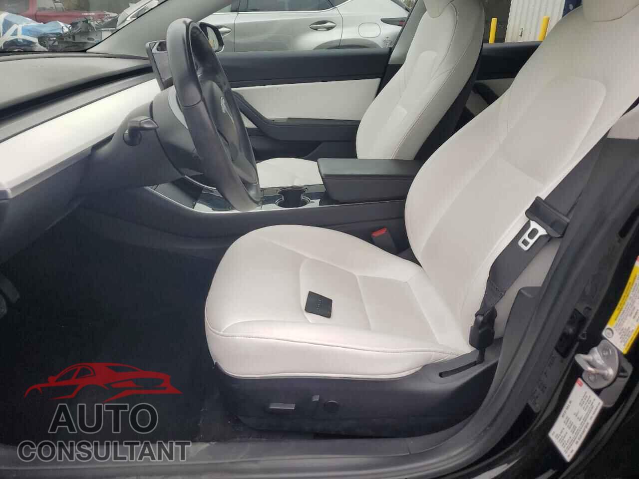 TESLA MODEL 3 2018 - 5YJ3E1EA4JF155191