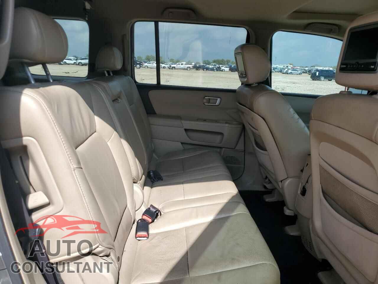 HONDA PILOT 2009 - 5FNYF38539B019899