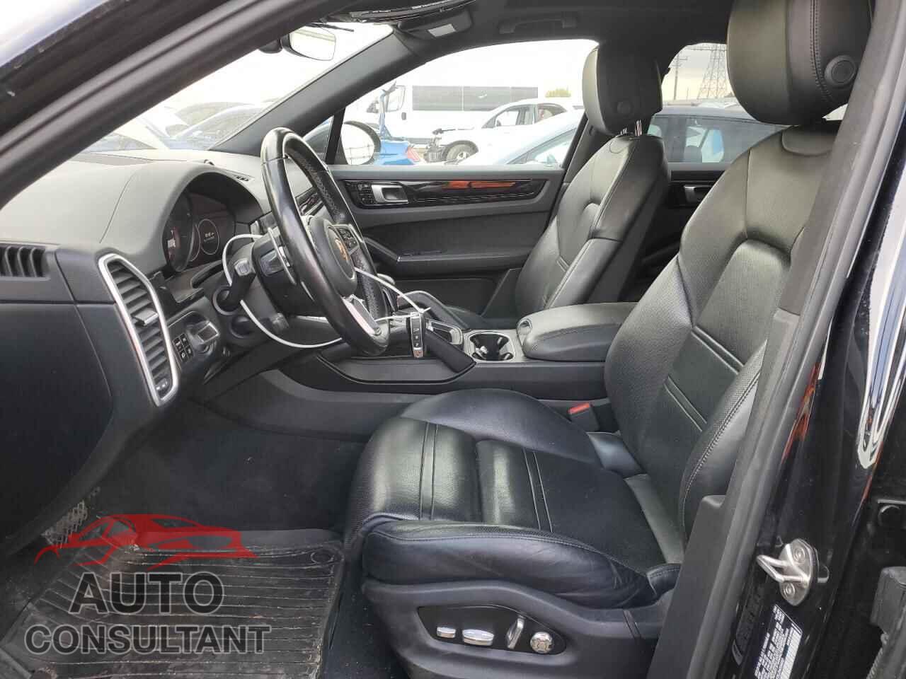 PORSCHE CAYENNE 2020 - WP1AA2AY3LDA03830