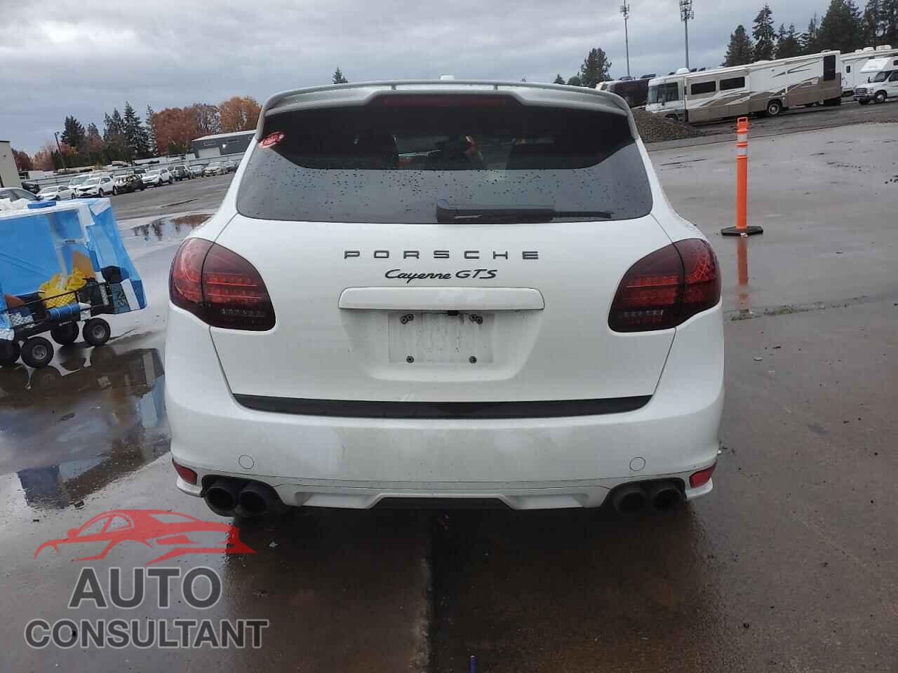 PORSCHE CAYENNE 2013 - WP1AD2A28DLA70840