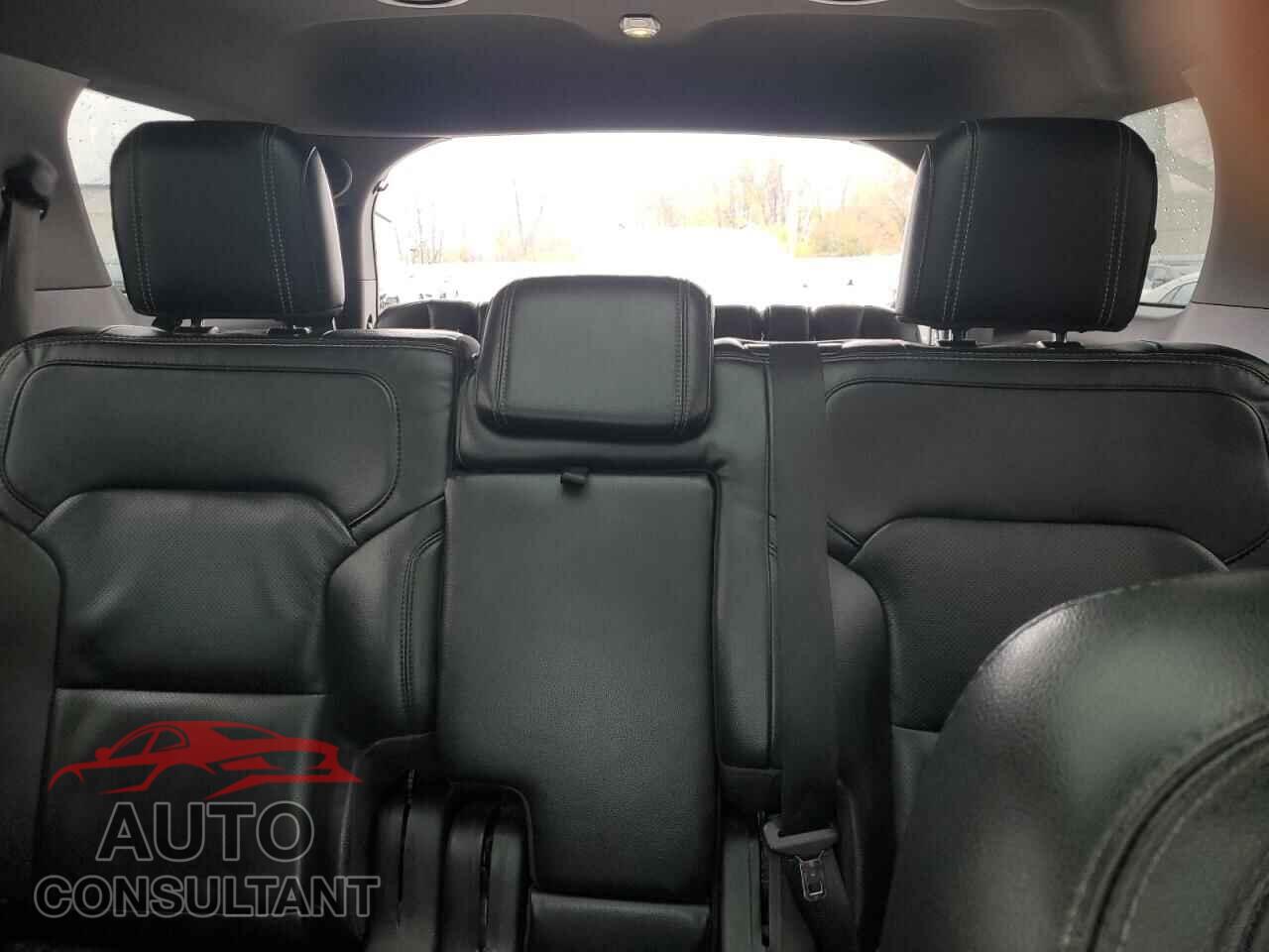 FORD EXPLORER 2017 - 1FM5K8F87HGD84868