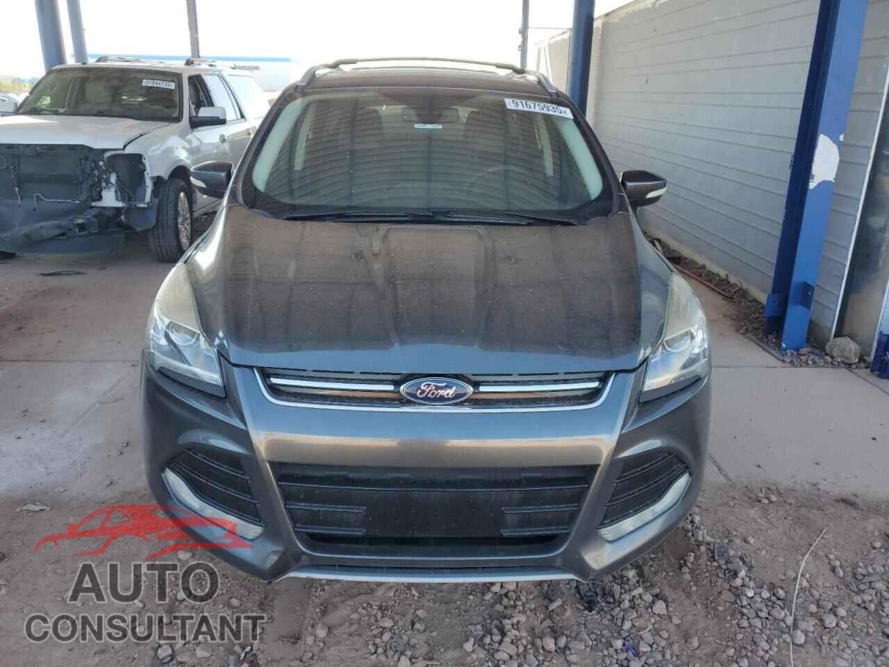 FORD ESCAPE 2016 - 1FMCU0J96GUB99892