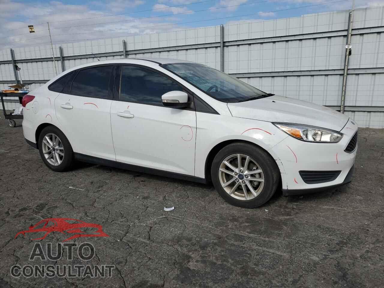 FORD FOCUS 2015 - 1FADP3F20FL300352