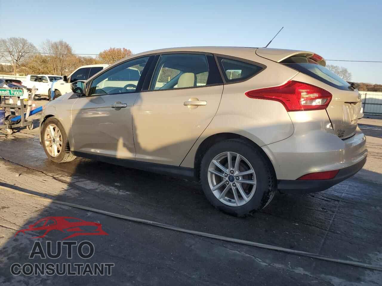 FORD FOCUS 2017 - 1FADP3K29HL337490