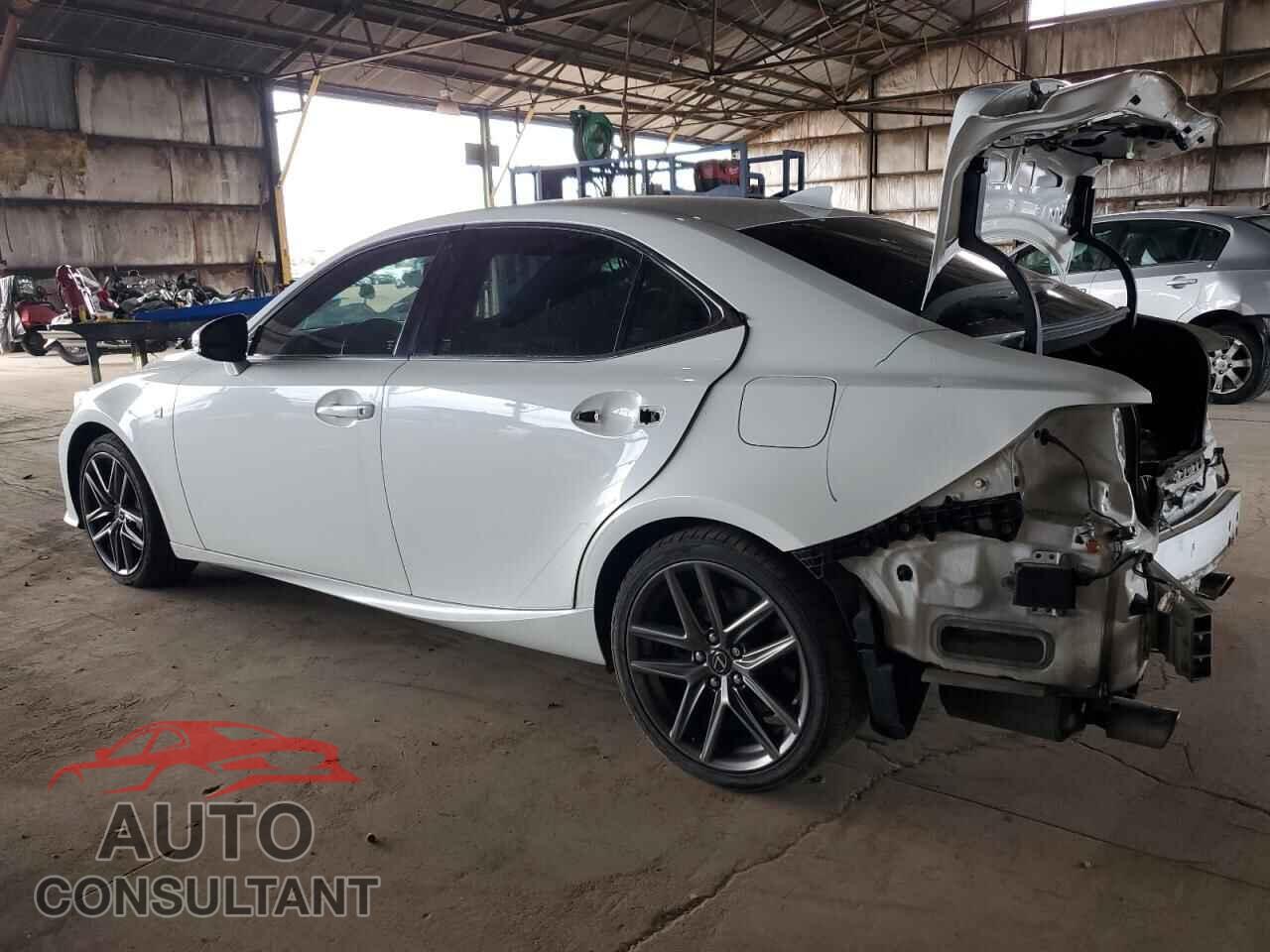 LEXUS IS 2015 - JTHBE1D21F5019078