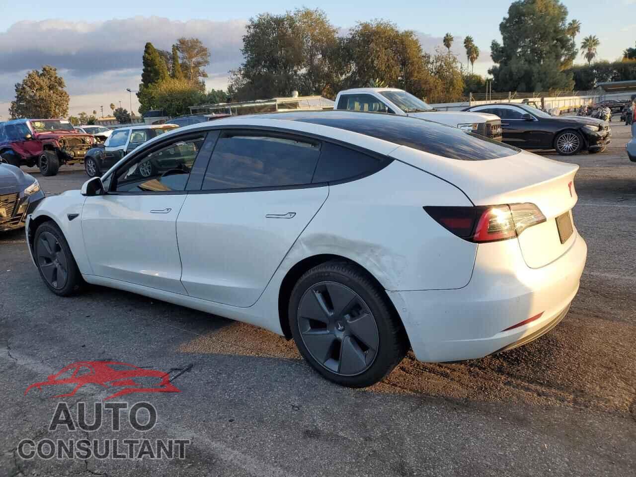 TESLA MODEL 3 2022 - 5YJ3E1EB9NF268424