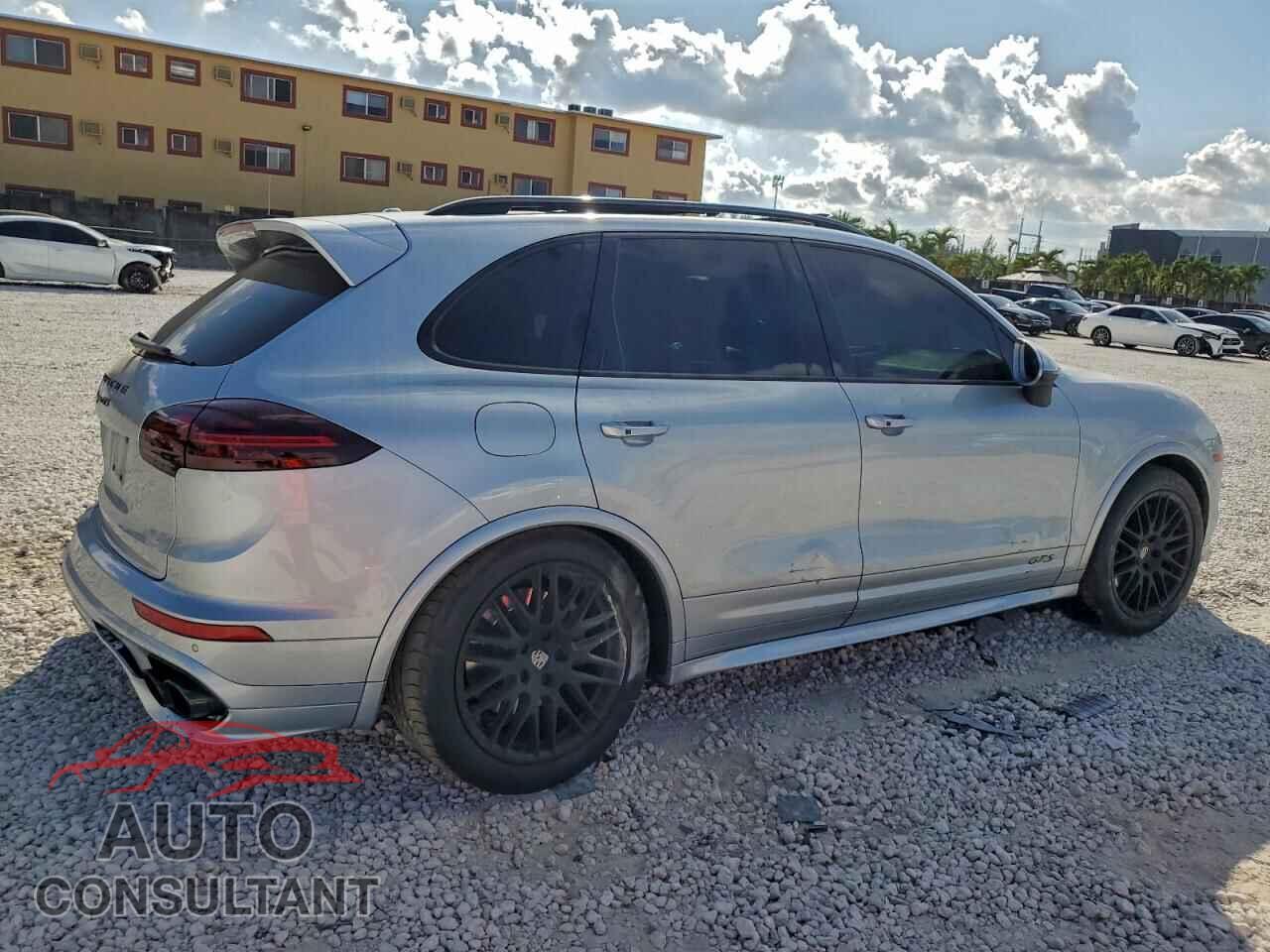 PORSCHE CAYENNE 2017 - WP1AD2A23HLA82321