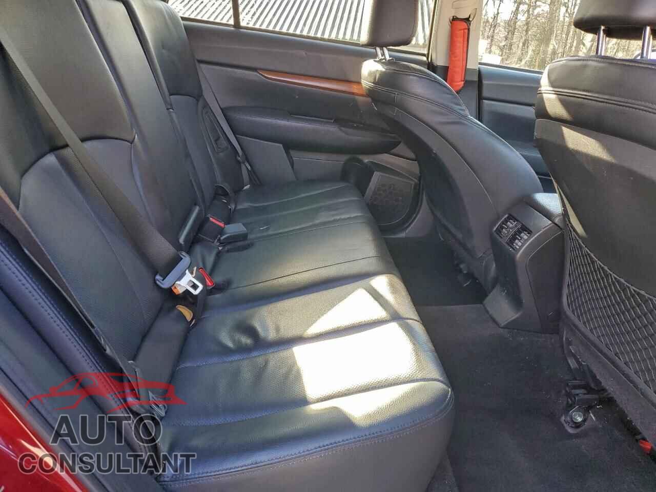 SUBARU OUTBACK 2014 - 4S4BRBLC4E3302036