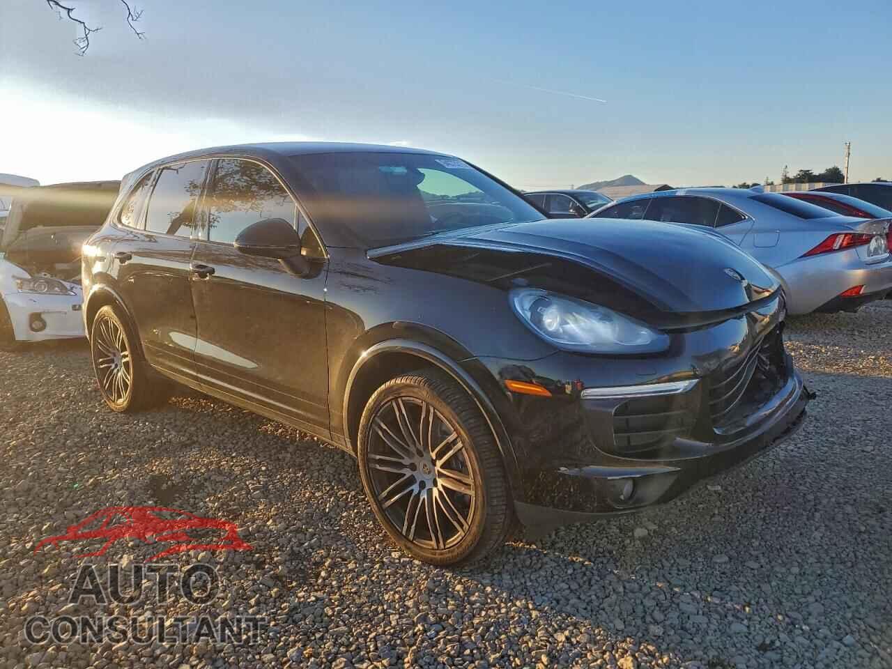 PORSCHE CAYENNE 2017 - WP1AA2A25HKA80746