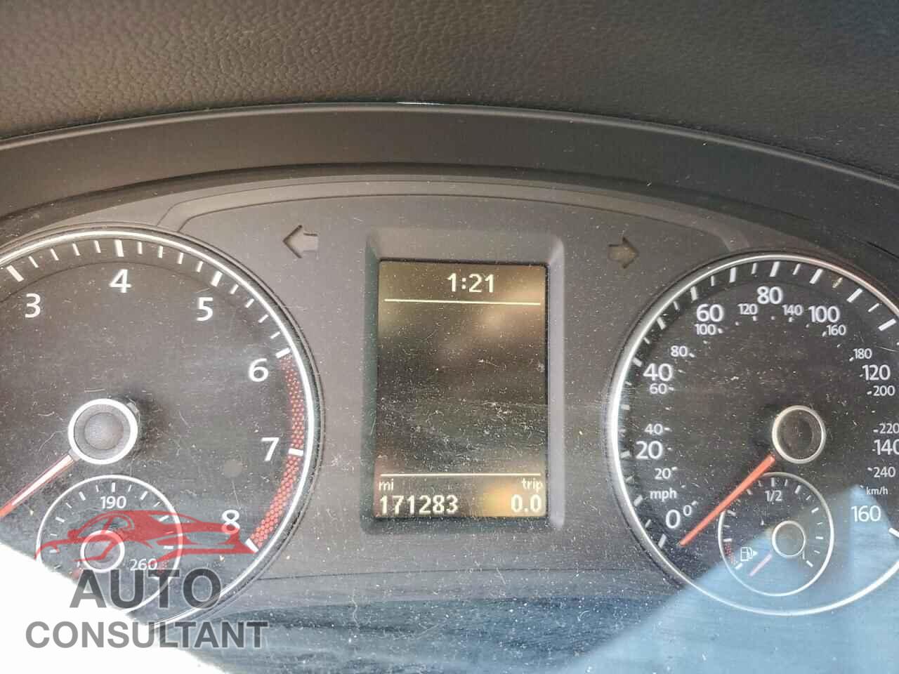VOLKSWAGEN PASSAT 2015 - 1VWBS7A36FC107739
