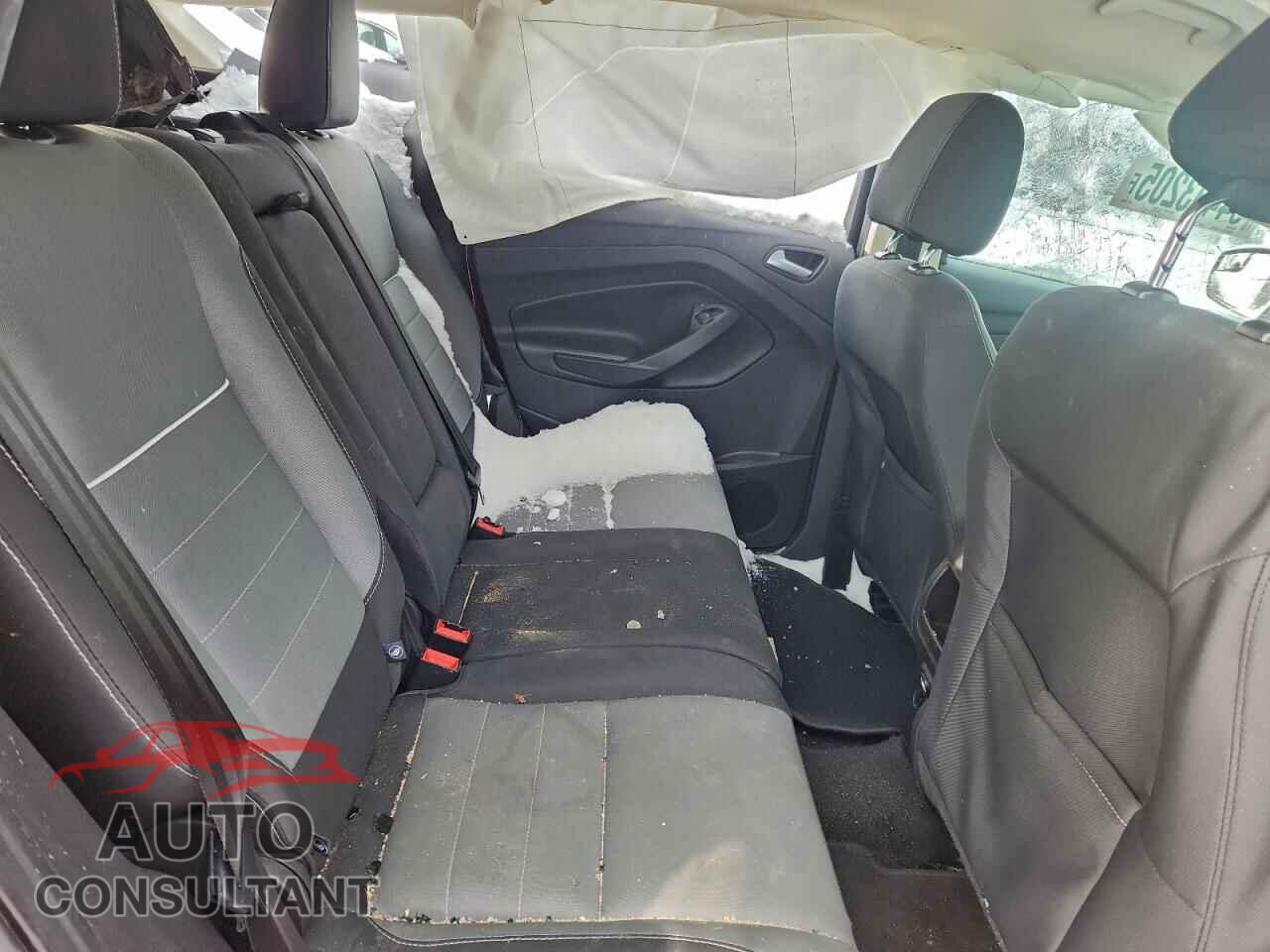 FORD ESCAPE 2015 - 1FMCU9GX0FUC58301