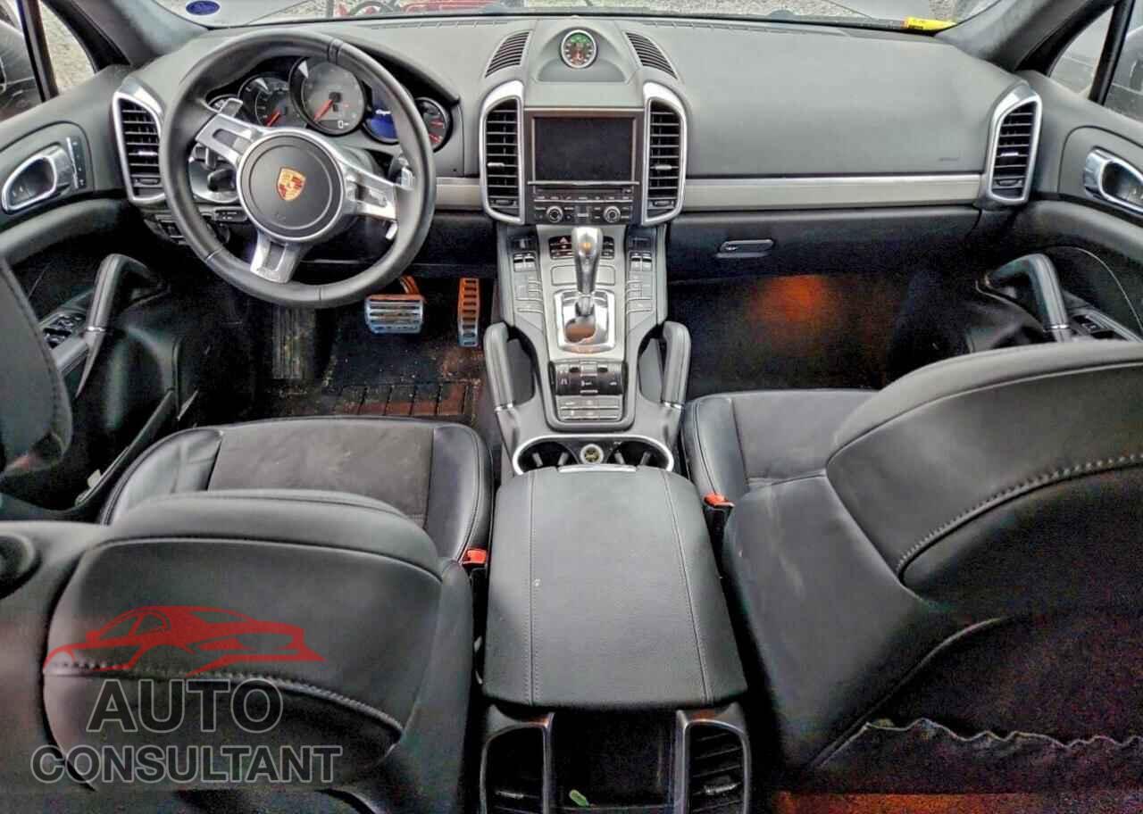 PORSCHE CAYENNE 2013 - WP1AD2A23DLA72964