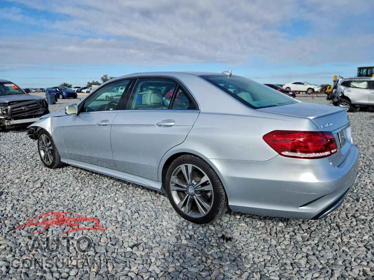 MERCEDES-BENZ E-CLASS 2014 - WDDHF5KB7EA893420
