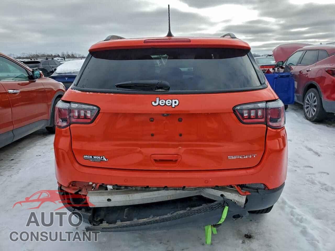 JEEP COMPASS 2018 - 3C4NJCAB2JT186178