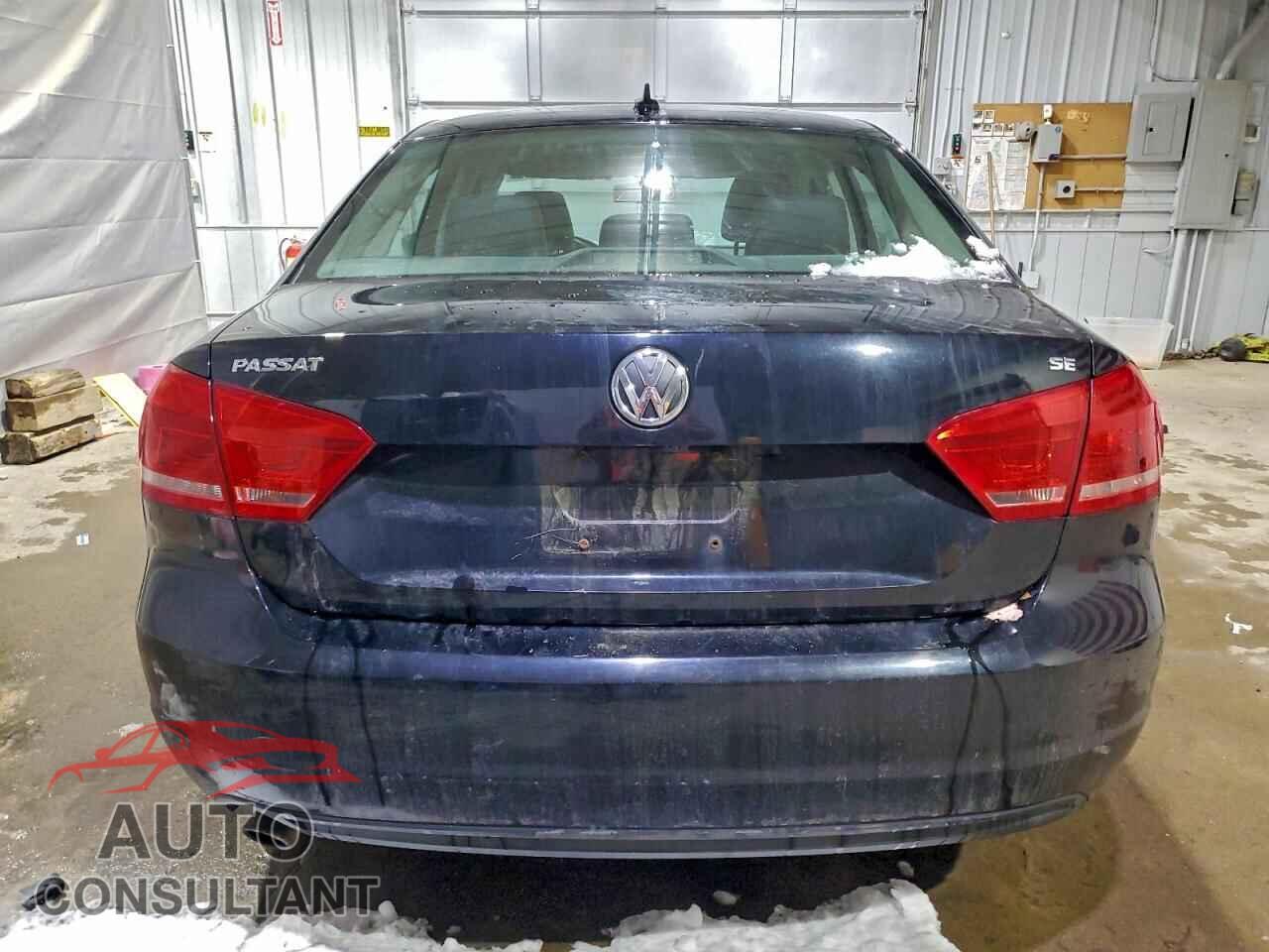 VOLKSWAGEN PASSAT 2014 - 1VWBP7A3XEC009975