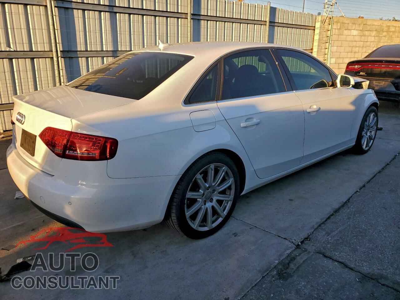 AUDI A4 2011 - WAUHFAFL4BN009621