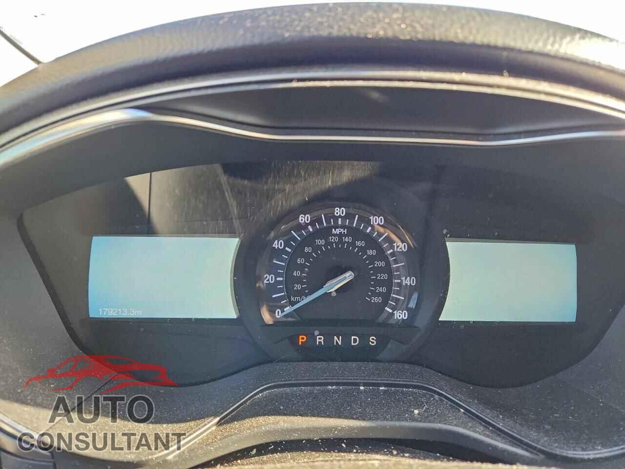 FORD FUSION 2019 - 3FA6P0HD1KR281246