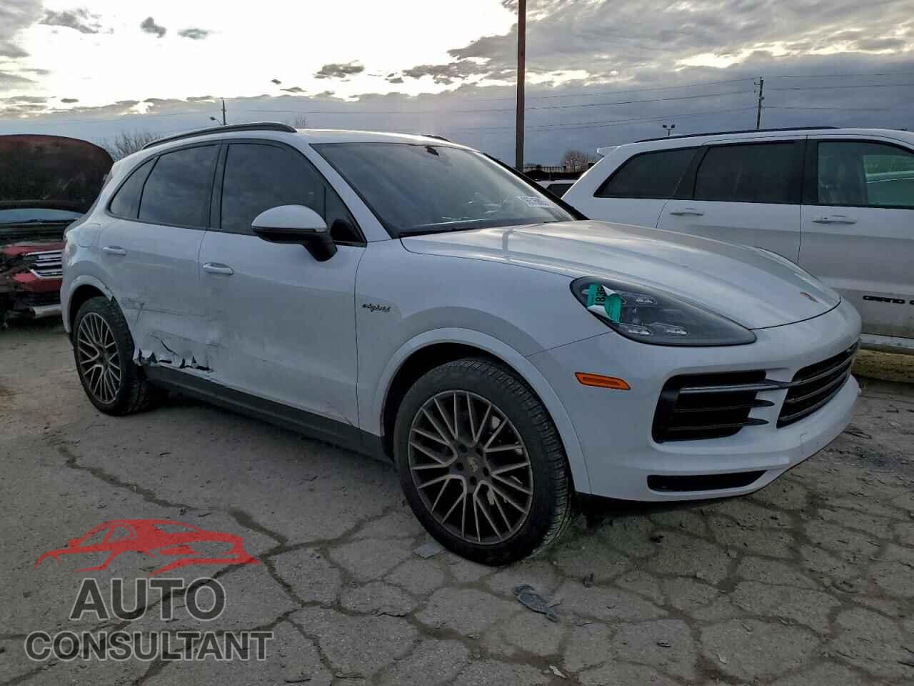 PORSCHE CAYENNE 2021 - WP1AE2AY6MDA25021