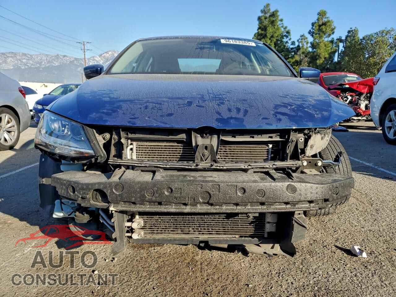 VOLKSWAGEN JETTA 2017 - 3VW2B7AJ3HM384591