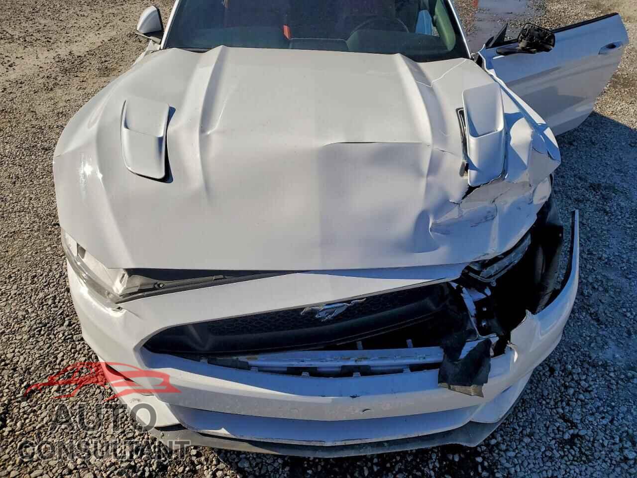 FORD MUSTANG 2015 - 1FA6P8CF3F5379520
