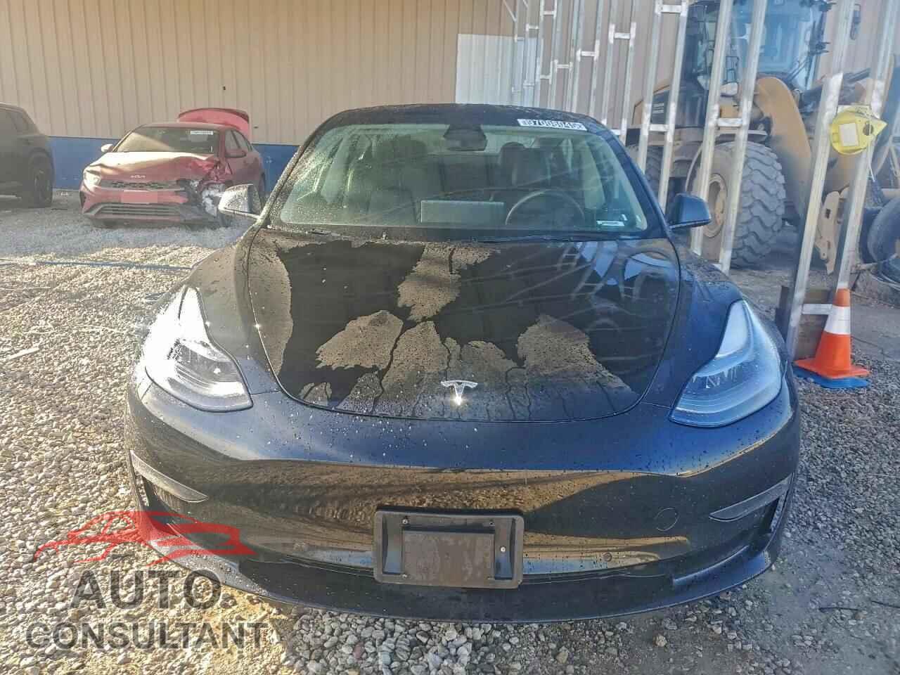 TESLA MODEL 3 2022 - 5YJ3E1EA7NF372367