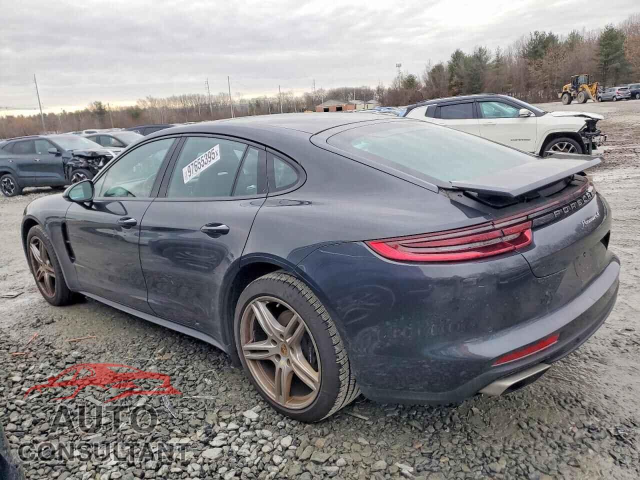 PORSCHE PANAMERA 2017 - WP0AA2A70HL100909