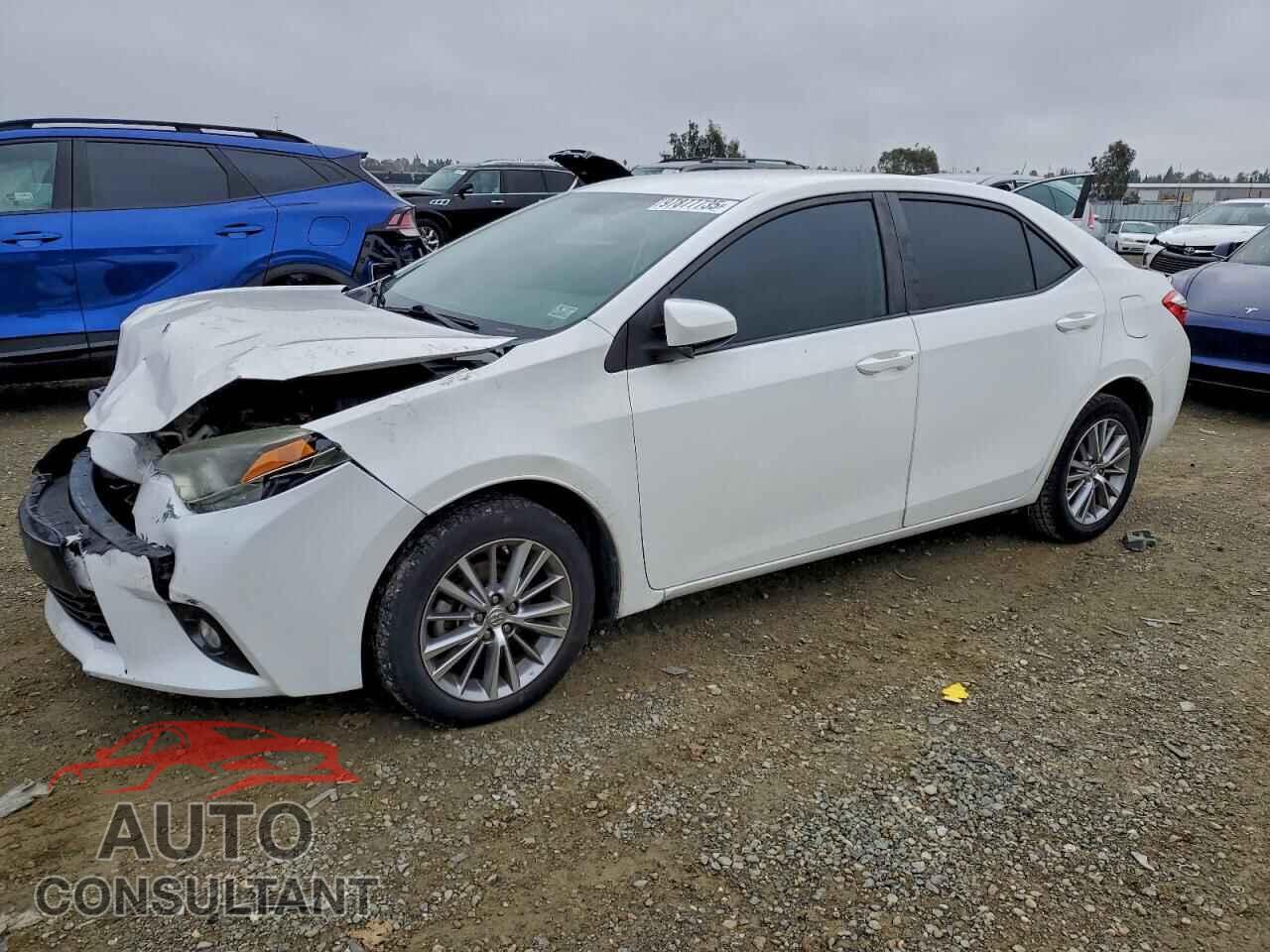 TOYOTA COROLLA 2015 - 5YFBURHE7FP256331