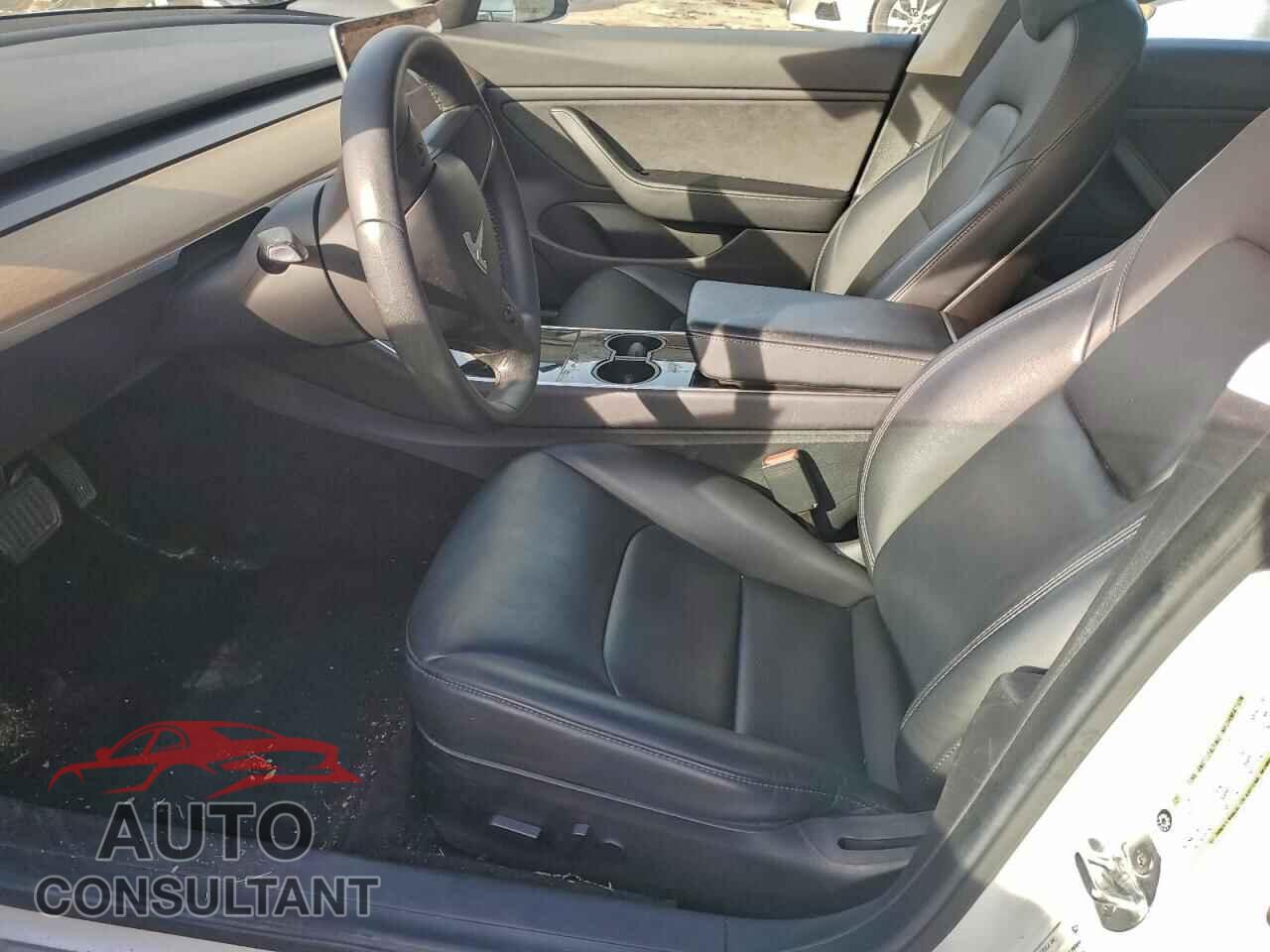 TESLA MODEL 3 2019 - 5YJ3E1EA8KF425251