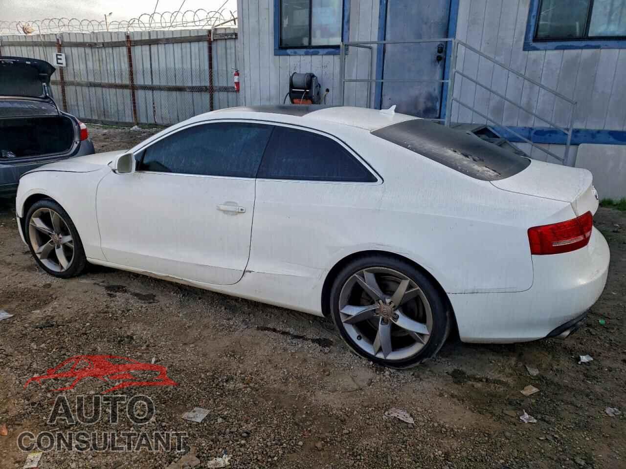 AUDI A5 2012 - WAULFAFR9CA001330