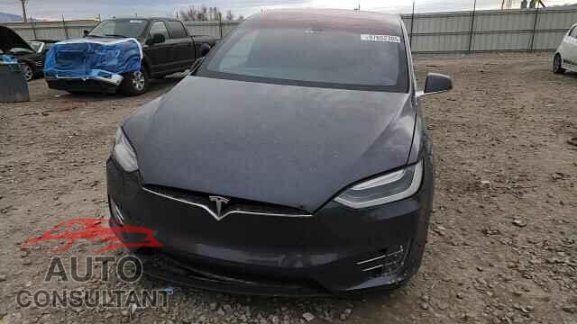 TESLA MODEL X 2016 - 5YJXCAE25GF005390
