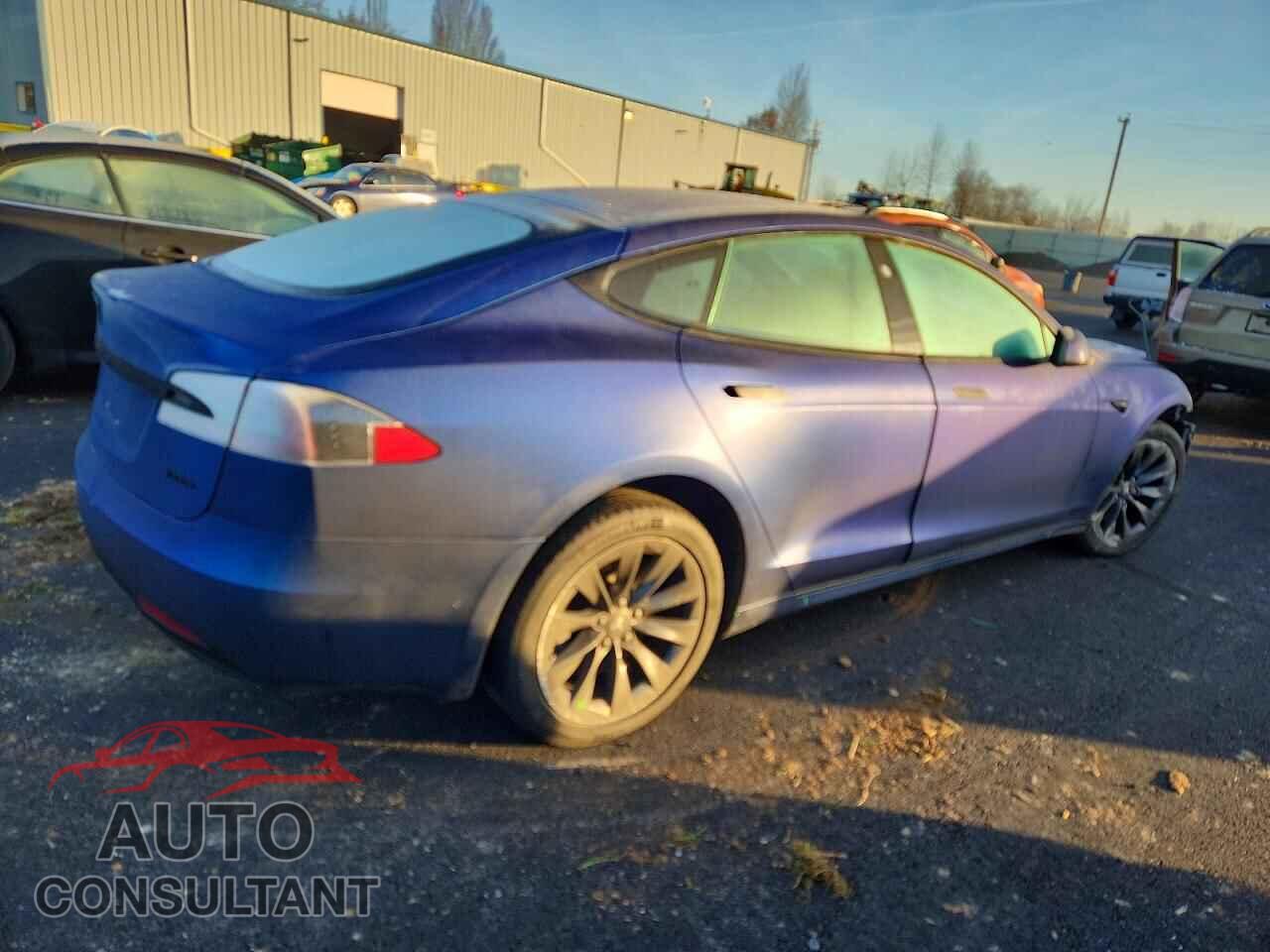 TESLA MODEL S 2019 - 5YJSA1E22KF300598