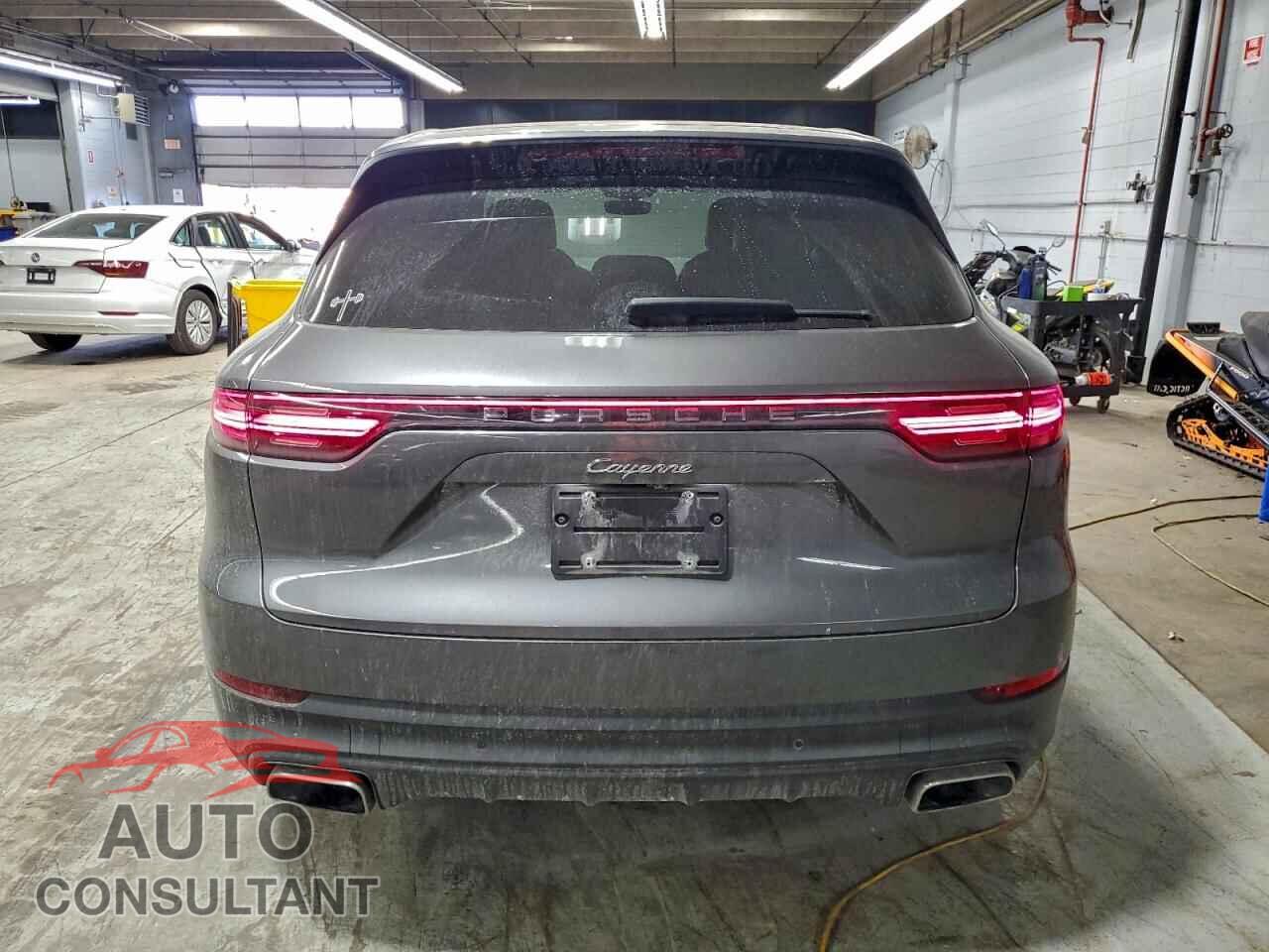 PORSCHE CAYENNE 2019 - WP1AA2AY3KDA14549