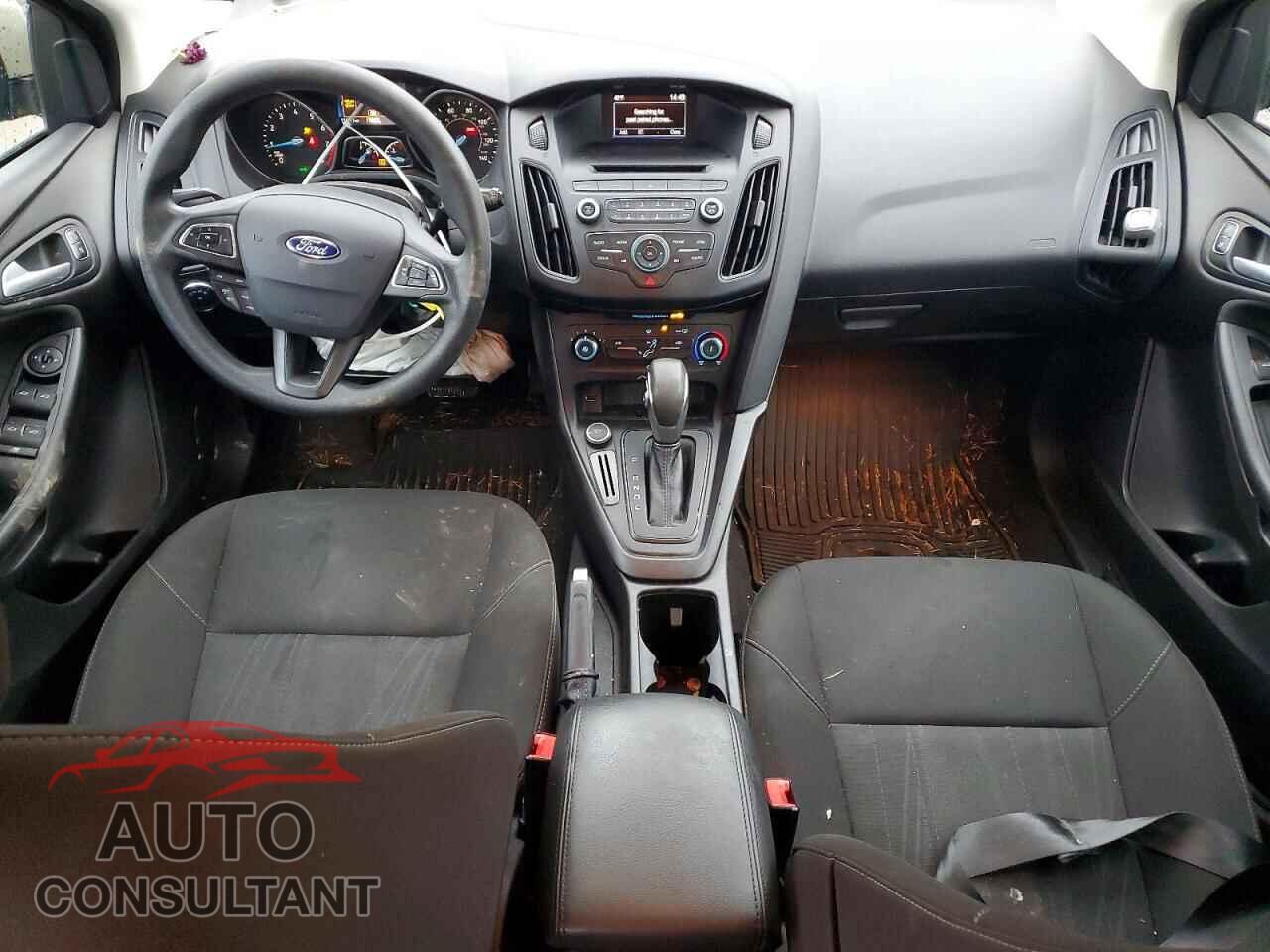 FORD FOCUS 2017 - 1FADP3K27HL344678