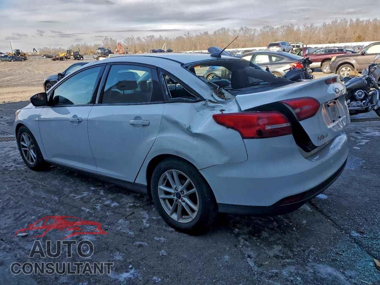 FORD FOCUS 2017 - 1FADP3E20HL200935