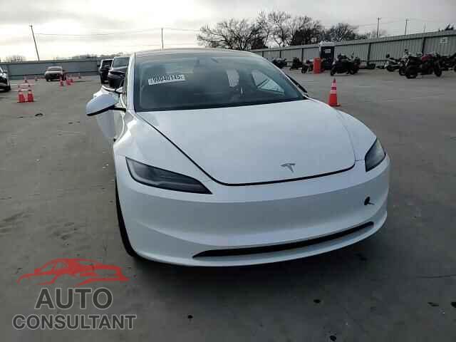TESLA MODEL 3 2024 - 5YJ3E1EA9RF869877