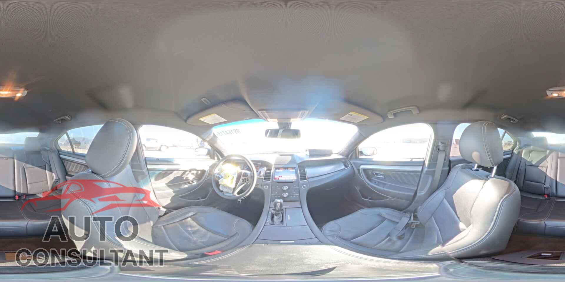 FORD TAURUS 2017 - 1FAHP2E88HG128939