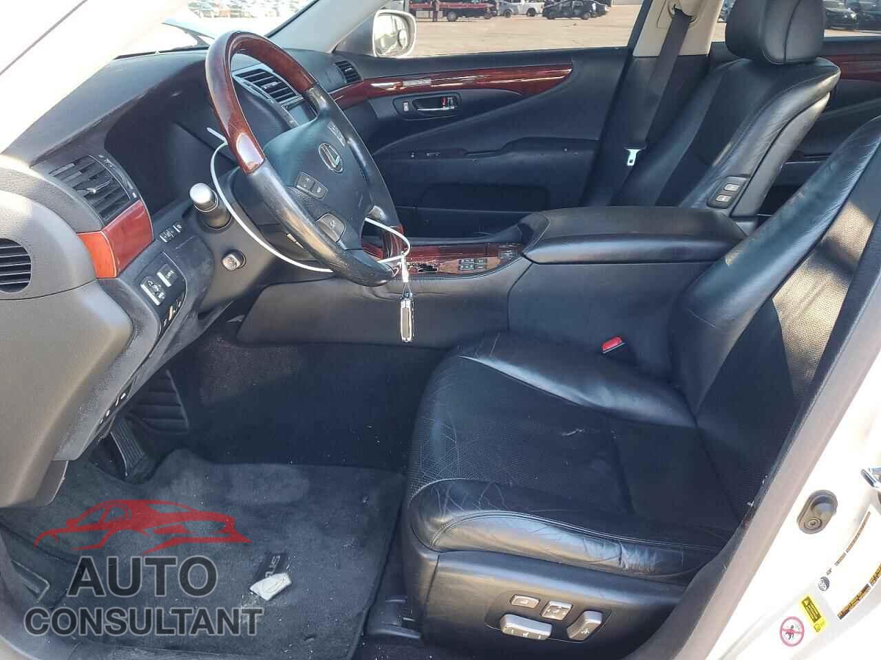 LEXUS LS460 2009 - JTHCL46F795001281
