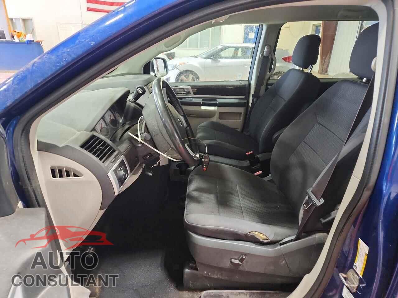 DODGE CARAVAN 2010 - 2D4RN5D19AR372021