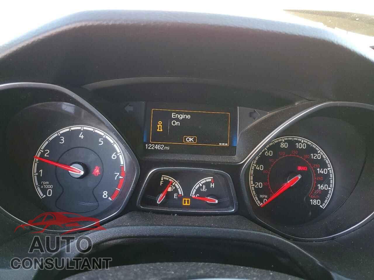 FORD FOCUS 2017 - 1FADP3L95HL314493